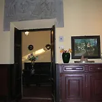 Hotel Elena